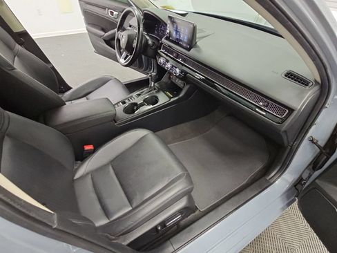 Used 2024 Honda Civic Touring image 38
