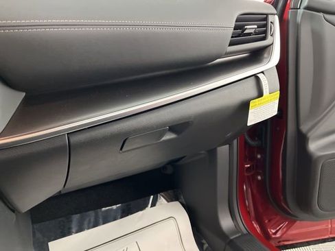 Used 2026 Nissan Rogue SV image 36