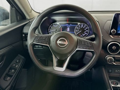 Used 2024 Nissan Sentra SV image 17