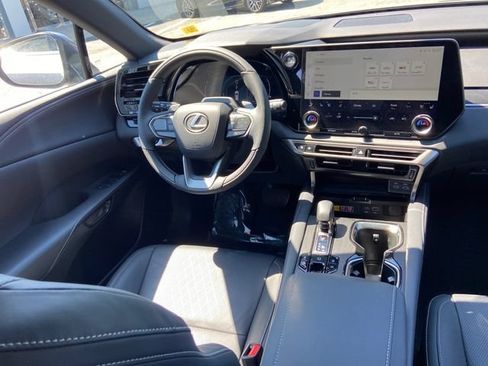 Certified 2023 Lexus RX 350 Premium Plus w/ Accessory Package AWD/4WD image 15