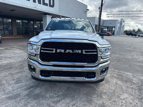 Used 2024 RAM 3500 Big Horn image 2