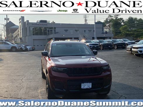 New 2025 Jeep Grand Cherokee L Altitude image 1