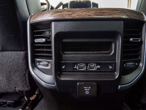 Used 2020 RAM 3500 Laramie image 12