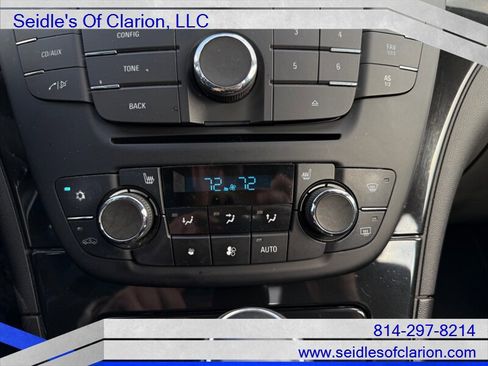 Used 2011 Buick Regal CXL image 20