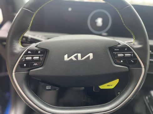 Used 2023 Kia EV6 GT image 11