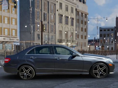 Used 2013 Mercedes-Benz E 350 Sedan image 7