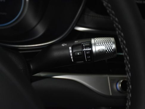 New 2026 Genesis G70 2.5T image 12