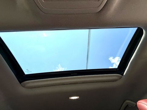 Used 2022 MAZDA CX-30 AWD 2.5 S w/ Preferred Package image 22