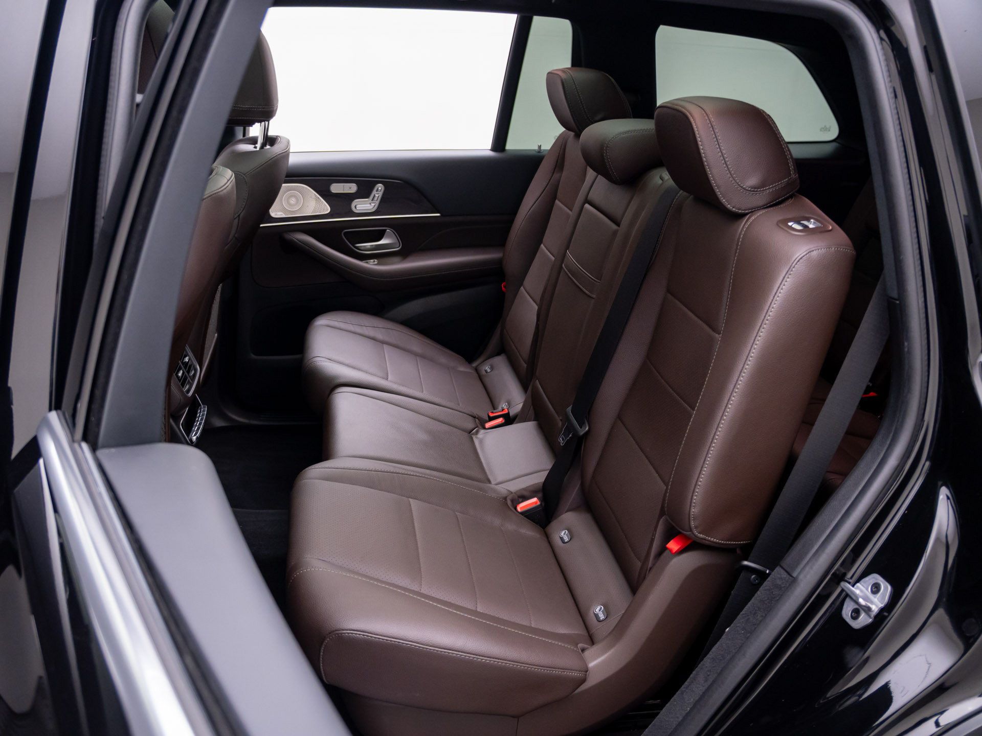Used 2023 Mercedes-Benz GLS 450 4MATIC image 17