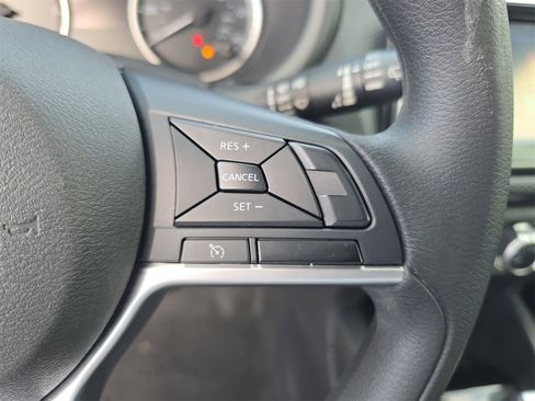 Used 2021 Nissan Kicks S image 21