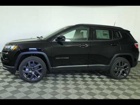 New 2026 Jeep Compass Limited image 2