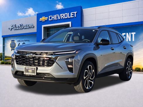 New 2026 Chevrolet Trax RS w/ Sunroof Package FWD image 2