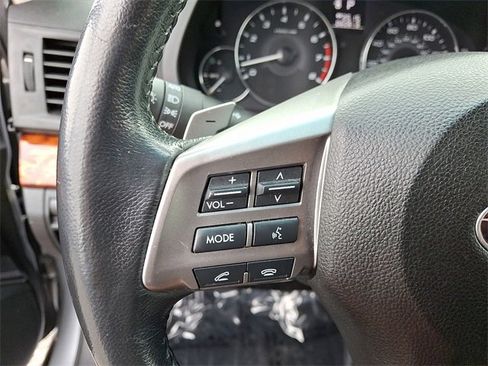 Used 2012 Subaru Outback 2.5i Limited image 19