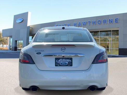 Used 2013 Nissan Maxima 3.5 SV w/ Premium Pkg FWD image 5