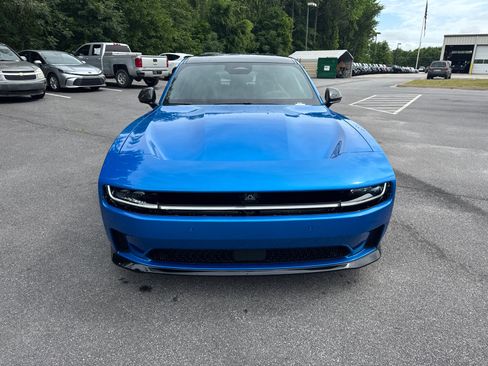 Used 2026 Dodge Charger Daytona Scat Pack AWD/4WD image 3