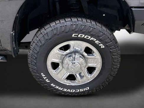 Used 2021 RAM 2500 Tradesman AWD/4WD image 31