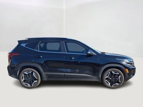 Used 2025 Kia Seltos SX w/ SX Sunroof Package AWD/4WD image 7