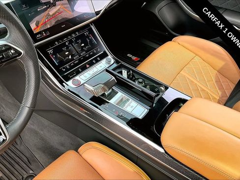 Used 2023 Audi S8 AWD/4WD image 8