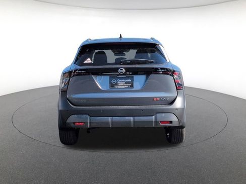 New 2026 Nissan Kicks SR w/ Cold Weather Package AWD/4WD image 6