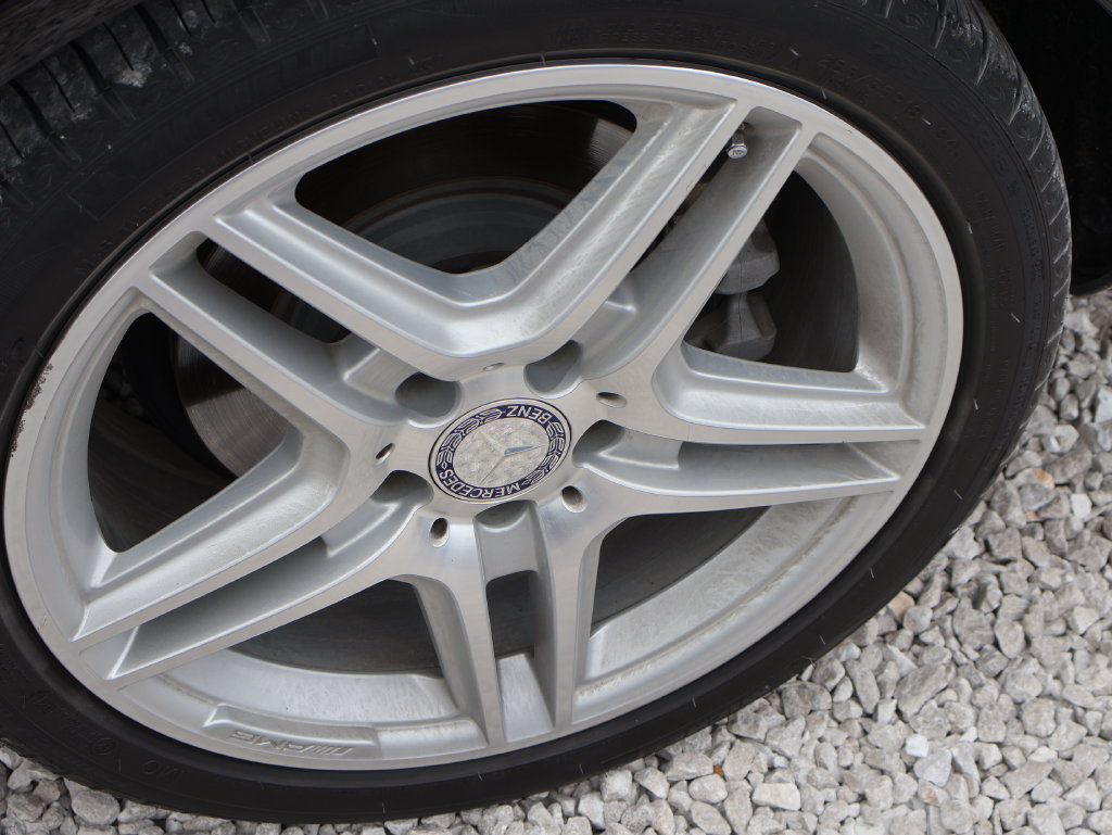 Used 2011 Mercedes-Benz E 350 Cabriolet image 25
