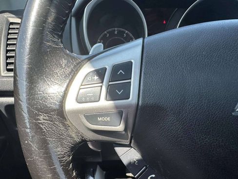 Used 2011 Mitsubishi Outlander Sport SE AWD/4WD image 24