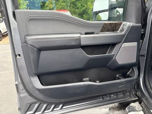Used 2023 Ford F250 Lariat w/ Chrome Package AWD/4WD image 22