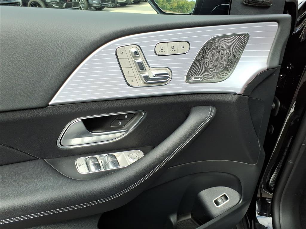 New 2027 Mercedes-Benz GLS 450 4MATIC image 15