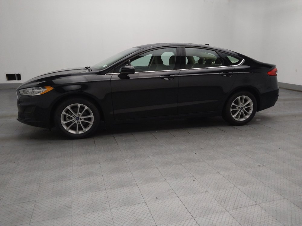 Used 2020 Ford Fusion SE FWD image 2