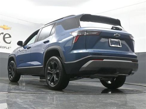 New 2026 Chevrolet Equinox LT w/ Midnight Edition image 5