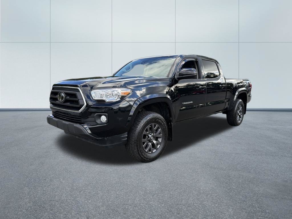 Used 2021 Toyota Tacoma SR5 AWD/4WD image 2