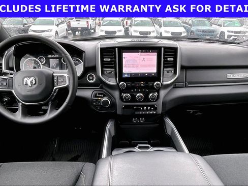 Used 2025 RAM 1500 Big Horn AWD/4WD image 12