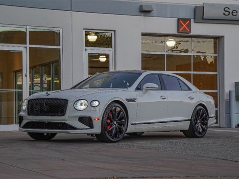 New 2026 Bentley Flying Spur image 12