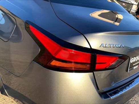 Used 2022 Nissan Altima 2.5 SV w/ SV Premium Package image 28