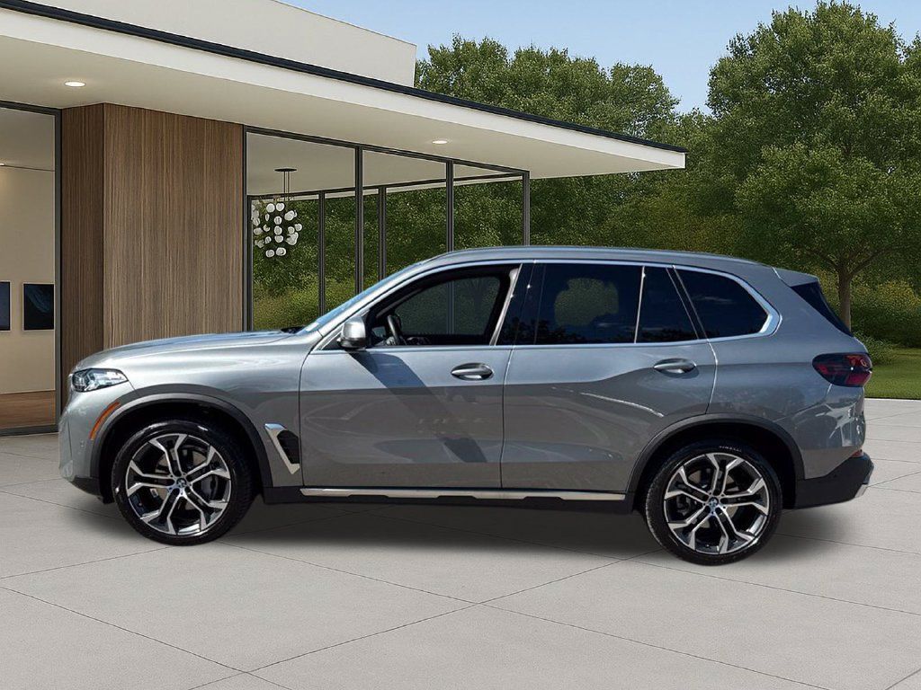 Used 2026 BMW X5 sDrive40i w/ Parking Assistance Package RWD image 12
