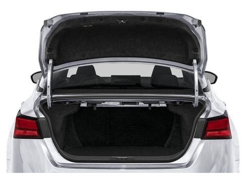 New 2026 Nissan Altima 2.5 SR w/ SR Premium Package FWD image 10