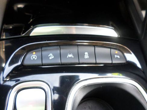 Used 2023 Buick Envision Preferred w/ Sport Touring Package AWD/4WD image 15