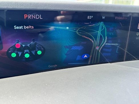 Certified 2025 Lincoln Nautilus Reserve image 23