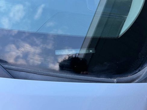 Used 2012 Toyota Camry SE w/ Leather Pkg image 26