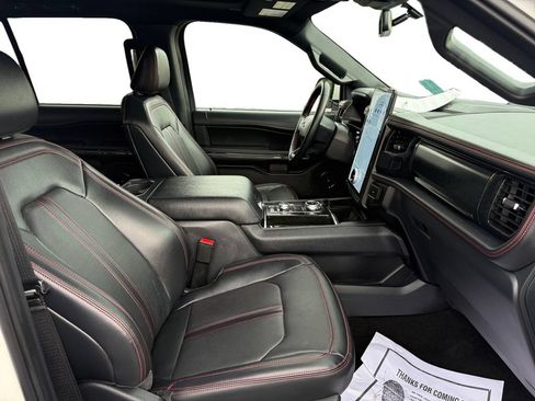 Used 2024 Ford Expedition Limited AWD/4WD image 41