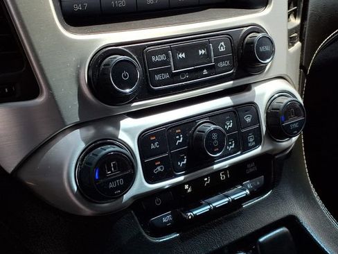 Used 2016 GMC Yukon XL SLE w/ HD Trailering Package AWD/4WD image 8