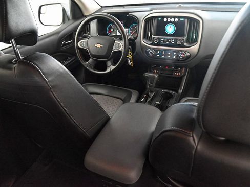 Used 2016 Chevrolet Colorado Z71 AWD/4WD image 32
