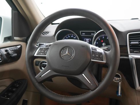 Used 2015 Mercedes-Benz ML 350 4MATIC image 17