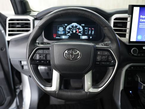 Used 2024 Toyota Tundra Platinum AWD/4WD image 12
