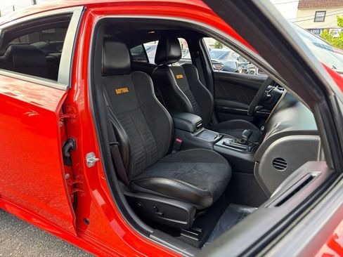 Used 2023 Dodge Charger SRT Hellcat RWD image 9