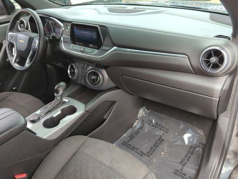 Used 2019 Chevrolet Blazer LT AWD/4WD image 25