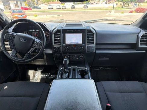 Used 2019 Ford F150 XLT w/ Equipment Group 302A Luxury AWD/4WD image 14