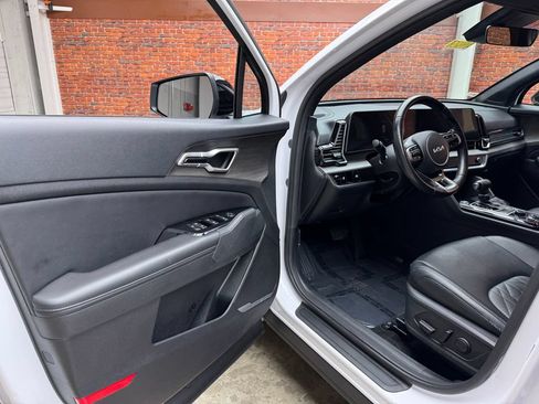 Used 2023 Kia Sportage X-Line AWD/4WD image 8