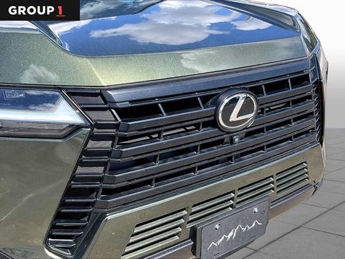 Certified 2024 Lexus GX 550 w/ Accessory Package (31) AWD/4WD image 27
