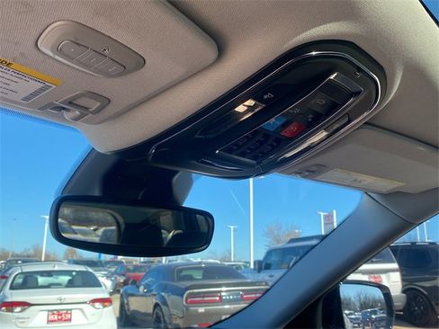 Used 2023 Jeep Grand Cherokee L Limited image 30