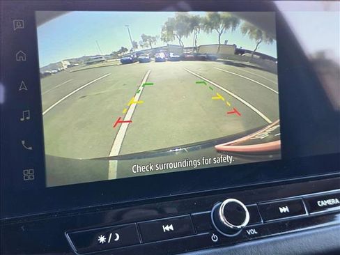 Used 2025 Mitsubishi Outlander ES AWD/4WD image 13